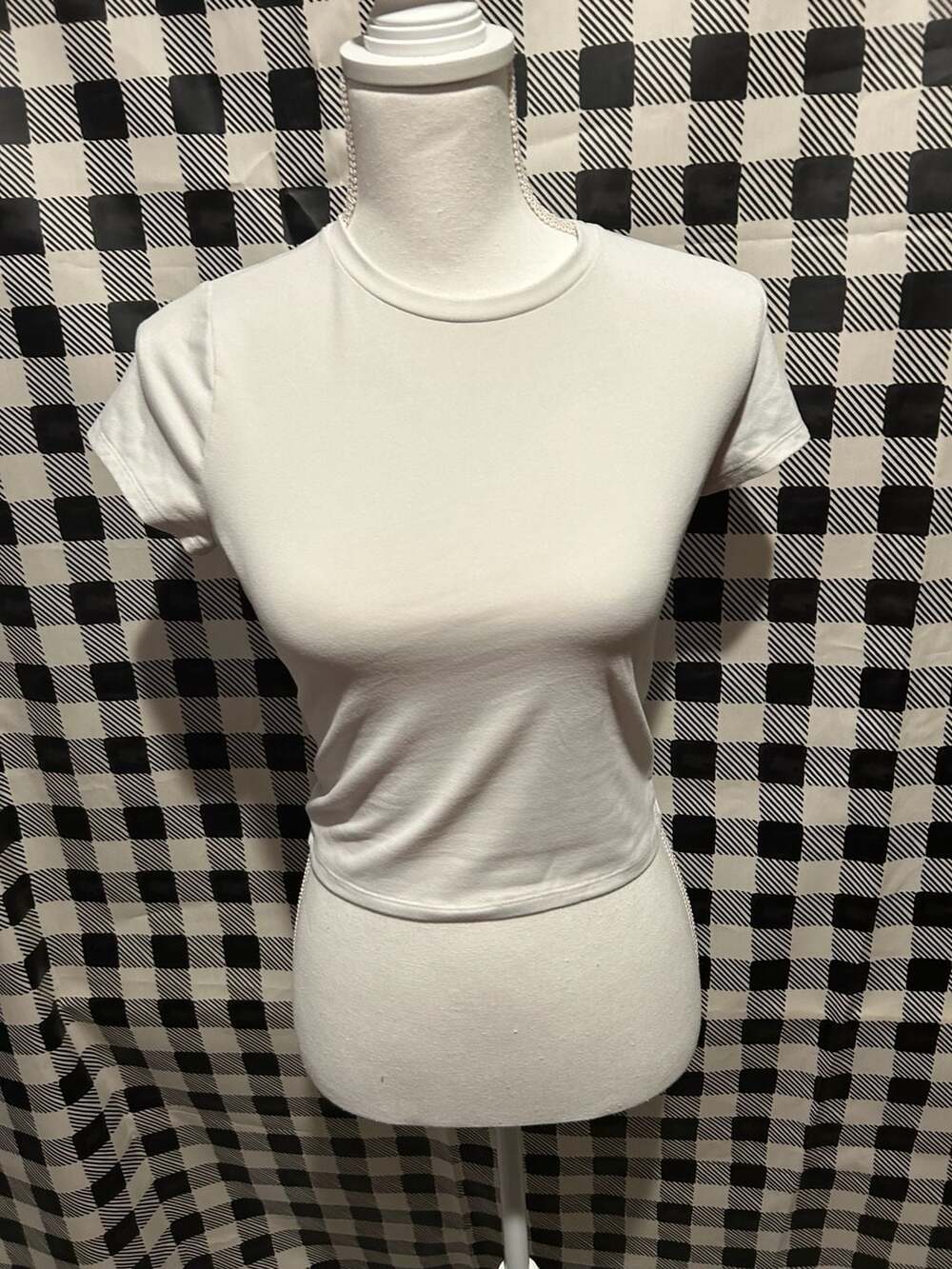 Hollister Women's White Seamless Short Sleeve Baby Tee Crop Top